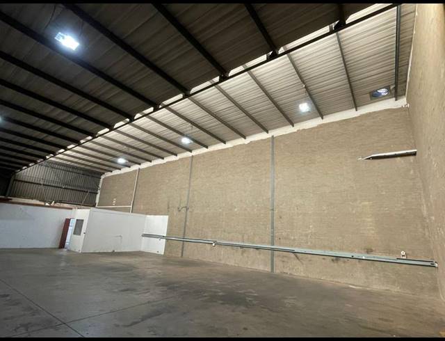 INDUSTRIAL PROPERTY TO RENT IN HENNOPSPARK